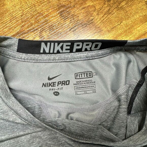 Nike Pro Shirt Men’s XL Gray Fitted Long Sleeve Dri Fit Shirt - Picture 6 of 9